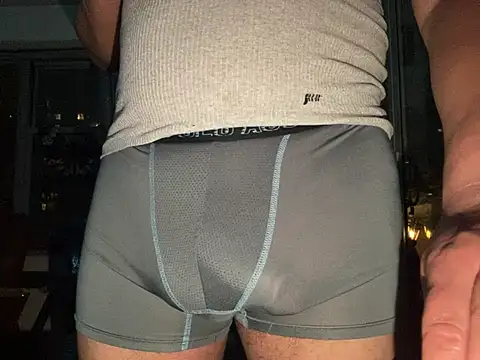 Snapshot of ThickDick_Daddy chatting on July 2026 07:01:02 AM ThickDick Daddy online show from July 2026 07:01:02 AM