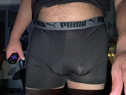 Snapshot of ThickDick_Daddy chatting on July 2026 07:06:01 AM ThickDick Daddy online show from July 2026 07:06:01 AM