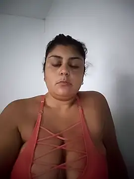 AlyDenalioficial online show from May 2026 01:41:01 PM