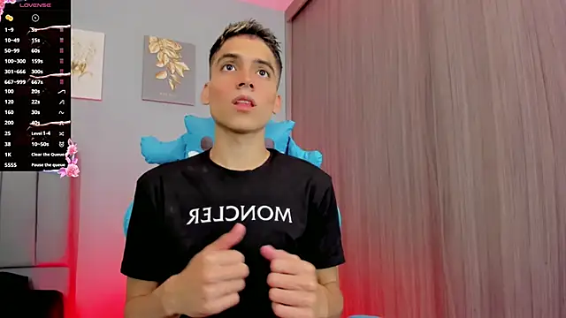 Snapshot of jake_and_joaquin chatting on February 2025 08:16:02 PM jake and joaquin online show from February 2025 08:16:02 PM