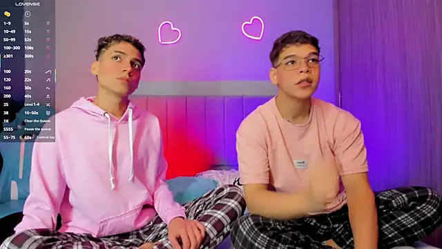 Snapshot of jake_and_joaquin chatting on March 2025 11:42:01 AM jake and joaquin online show from March 2025 11:42:01 AM