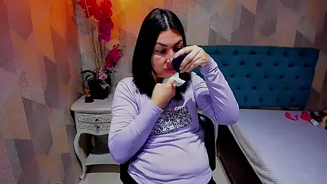 AdaFawxx online show from January 2026 04:27:01 AM