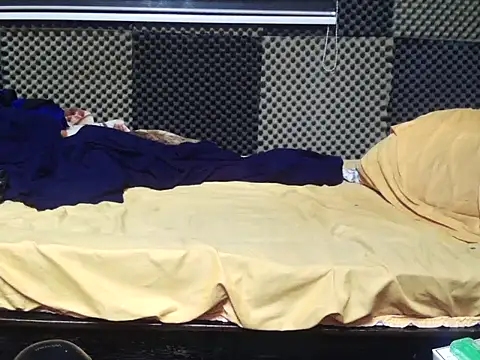 Arabeyes online show from October 2025 10:33:02 PM