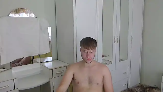 Snapshot of Zoro1999 chatting on December 2024 10:49:02 AM Zoro1999 online show from December 2024 10:49:02 AM