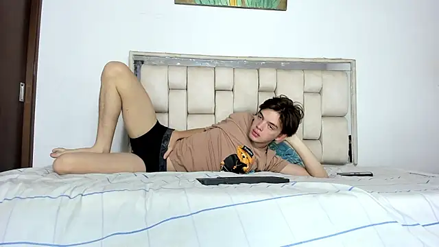 daniel hot03 online show from July 2026 01:25:01 PM