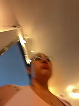 my-kitty online show from January 2026 12:37:01 AM