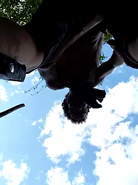 Snapshot of Woodywoodsup1 chatting on September 2025 10:31:01 PM Woodywoodsup1 online show from September 2025 10:31:01 PM