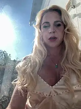 Snapshot of Kate-monroe chatting on March 2025 12:52:01 PM Kate-monroe online show from March 2025 12:52:01 PM