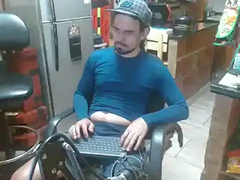 Dr Pocholate84 online show from January 2025 04:50:02 PM