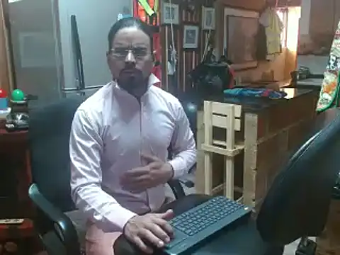 Dr Pocholate84 online show from January 2025 07:11:01 PM