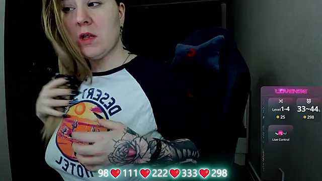 Olivia Munk online show from February 2026 05:58:02 AM