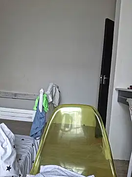 Kamdollie online show from December 2025 07:28:02 AM