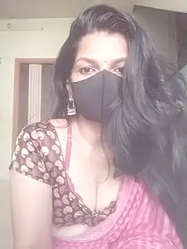 Snapshot of Shuttii_25 chatting on February 2026 04:41:01 AM Shuttii 25 online show from February 2026 04:41:01 AM