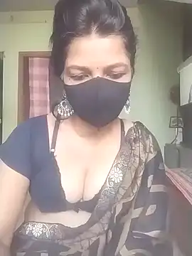 Snapshot of Shuttii_25 chatting on February 2026 05:16:02 AM Shuttii 25 online show from February 2026 05:16:02 AM