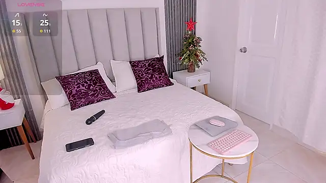 Snapshot of NOVACY-SANTOS chatting on December 2025 03:41:01 PM NOVACY-SANTOS online show from December 2025 03:41:01 PM