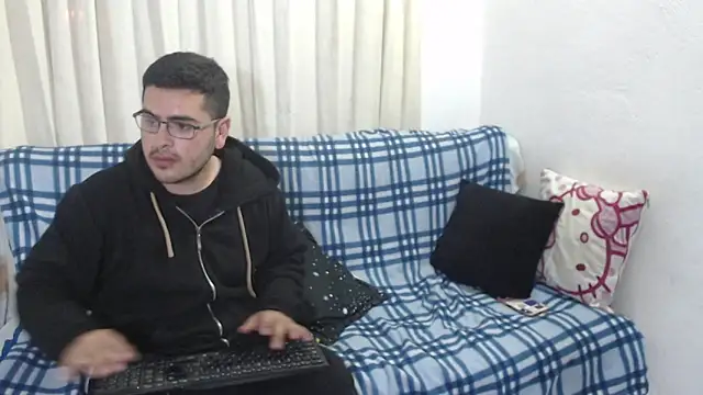 luxury sex 17 online show from January 2025 12:33:01 AM