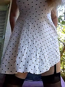 Snapshot of SexyMichellexo chatting on September 2025 11:56:02 AM SexyMichellexo online show from September 2025 11:56:02 AM