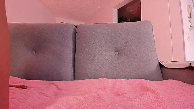 Snapshot of DAHLIA_BROWNIE chatting on December 2024 03:52:01 AM DAHLIA BROWNIE online show from December 2024 03:52:01 AM