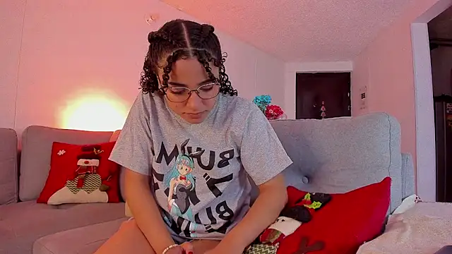 Snapshot of DAHLIA_BROWNIE chatting on December 2024 12:26:01 AM DAHLIA BROWNIE online show from December 2024 12:26:01 AM