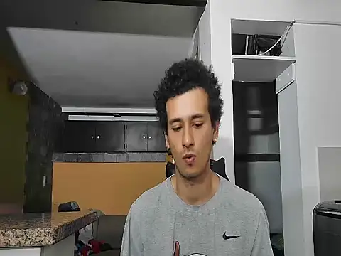 talktome4 online show from February 2026 06:57:02 PM