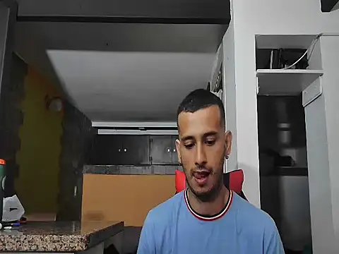 talktome4 online show from February 2026 09:27:02 PM