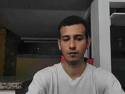 talktome4 online show from April 2026 07:22:01 PM