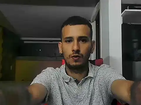 Snapshot of talktome4 chatting on June 2026 04:43:02 AM talktome4 online show from June 2026 04:43:02 AM