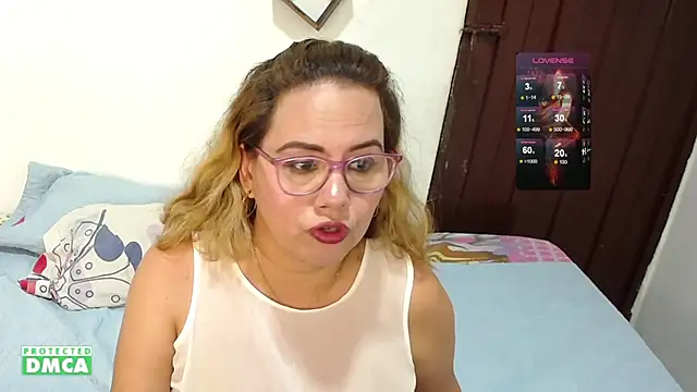 danielapalmer  online show from March 2025 05:08:02 PM