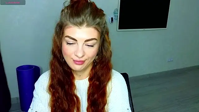  comefeelme  online show from February 2025 04:17:02 AM