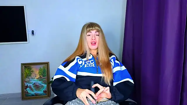  comefeelme  online show from October 2025 03:10:01 AM