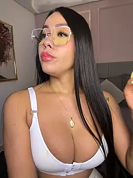 Miss blue69 online show from April 2026 06:19:01 AM