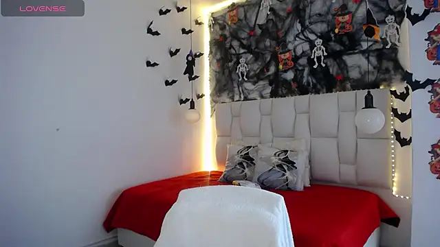 Snapshot of tiffany__pink chatting on October 2025 08:51:02 PM tiffany pink online show from October 2025 08:51:02 PM