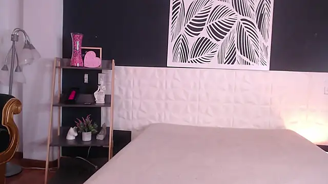 Snapshot of WildyTemping chatting on February 2025 07:28:02 PM WildyTemping online show from February 2025 07:28:02 PM