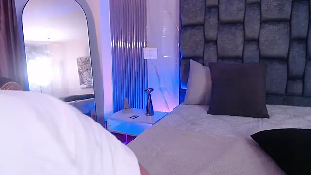 Snapshot of WildyTemping chatting on September 2025 07:46:02 PM WildyTemping online show from September 2025 07:46:02 PM