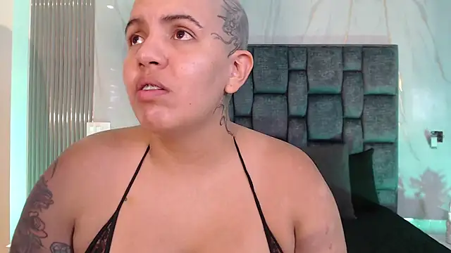 Snapshot of WildyTemping chatting on September 2025 08:09:02 PM WildyTemping online show from September 2025 08:09:02 PM