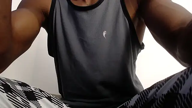 Snapshot of drake_brwon_23 chatting on November 2025 02:30:01 PM drake brwon 23 online show from November 2025 02:30:01 PM