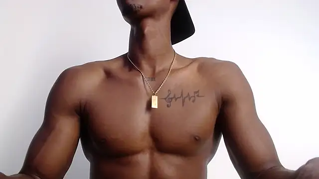 Snapshot of drake_brwon_23 chatting on November 2025 09:48:01 PM drake brwon 23 online show from November 2025 09:48:01 PM