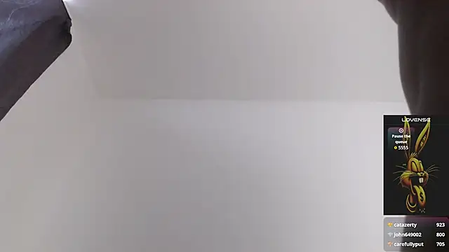 Snapshot of drake_brwon_23 chatting on November 2025 08:22:01 PM drake brwon 23 online show from November 2025 08:22:01 PM