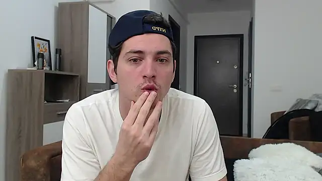 Snapshot of AndyFame chatting on February 2025 10:40:02 AM AndyFame online show from February 2025 10:40:02 AM