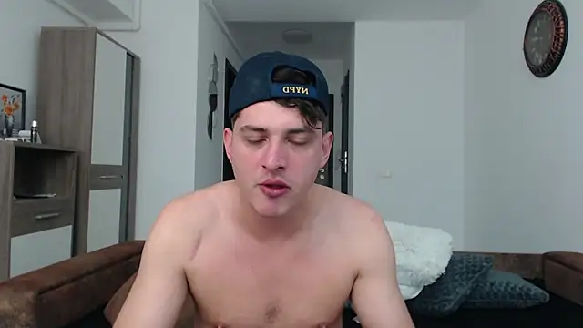 Snapshot of AndyFame chatting on March 2025 02:10:01 AM AndyFame online show from March 2025 02:10:01 AM