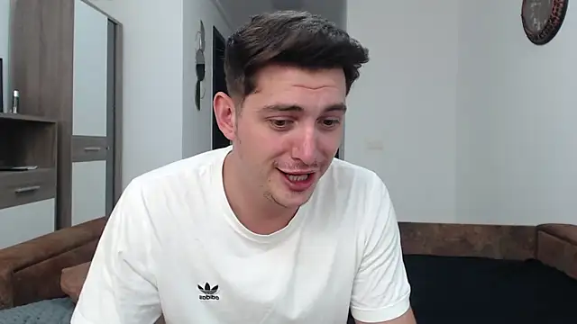 Snapshot of AndyFame chatting on March 2025 01:35:01 AM AndyFame online show from March 2025 01:35:01 AM