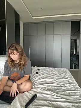 Nura n Sarah online show from November 2025 05:10:01 AM