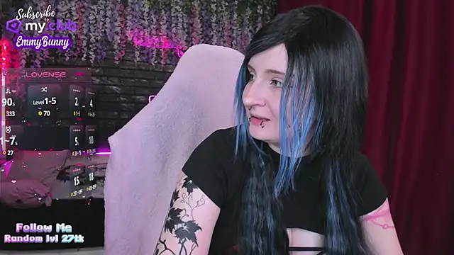 EmmyBunny online show from February 2025 03:38:01 PM