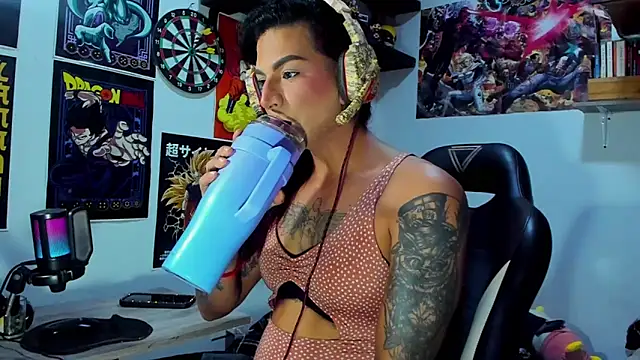 Snapshot of dariell_smokesexx chatting on July 2026 06:54:02 PM dariell smokesexx online show from July 2026 06:54:02 PM