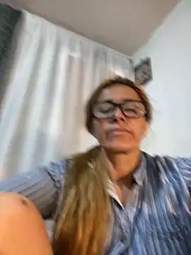 Snapshot of SahoryHorny chatting on November 2025 05:46:02 PM SahoryHorny online show from November 2025 05:46:02 PM