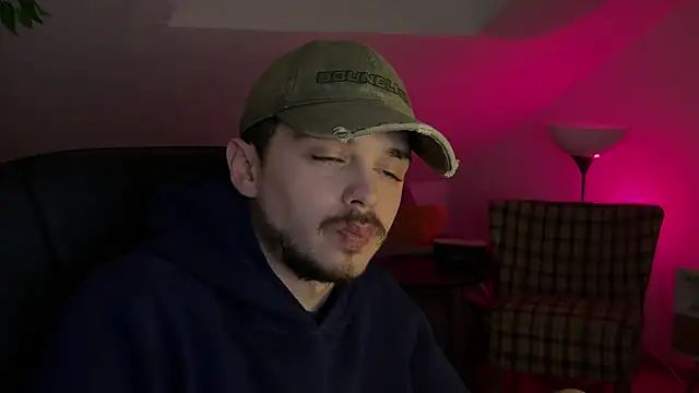 Snapshot of naked_psy chatting on January 2026 12:02:01 AM naked psy online show from January 2026 12:02:01 AM