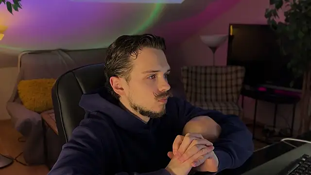 Snapshot of naked_psy chatting on February 2026 03:30:02 PM naked psy online show from February 2026 03:30:02 PM