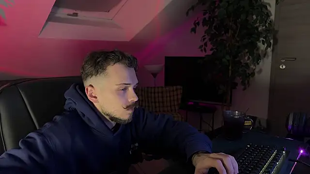 Snapshot of naked_psy chatting on February 2026 06:49:02 PM naked psy online show from February 2026 06:49:02 PM