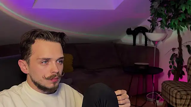 Snapshot of naked_psy chatting on March 2026 09:42:01 PM naked psy online show from March 2026 09:42:01 PM