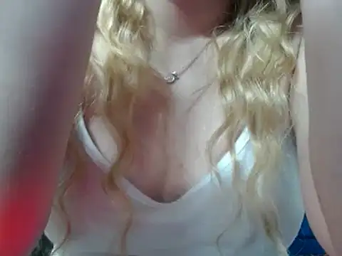 Snapshot of 69liamilk69 chatting on February 2025 05:04:01 AM 69liamilk69 online show from February 2025 05:04:01 AM